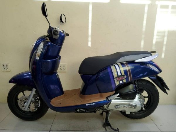 Honda Scoopy i Club12 ตัวท็อป combibrake ปี2016 สภาพเกรดA 4501 กม. เอกสารพร้อมโอน